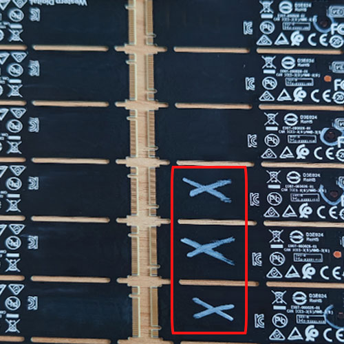 潛利PCB激光挑點(diǎn)涂黑機(jī)效果圖